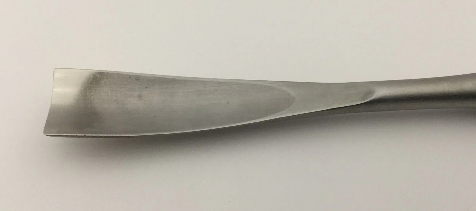 Zimmer 2816-03 19mm Curved Gouge Orthopedic 9-1/4" - Image 3