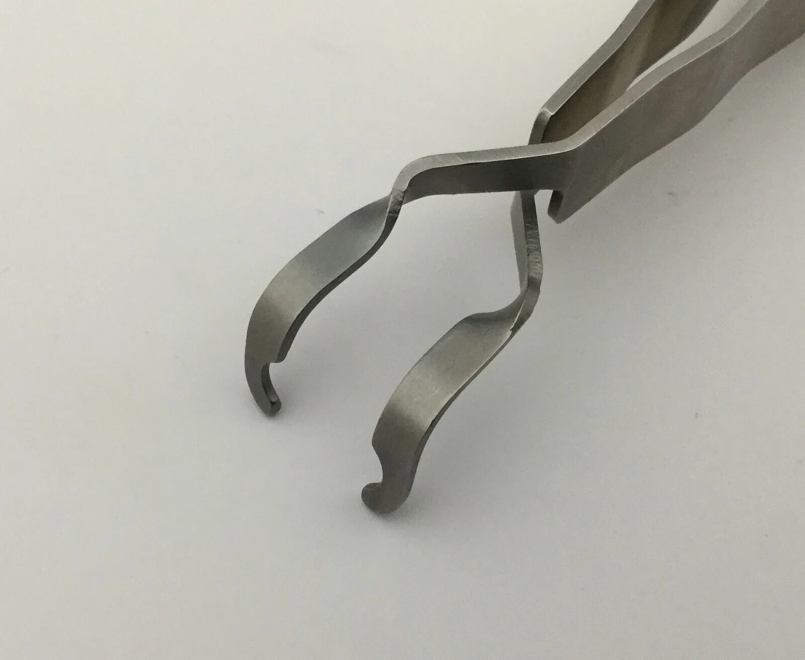 Zimmer 4812-01 Self-Holding Forceps Orthopedic 3-1/2" - Image 3